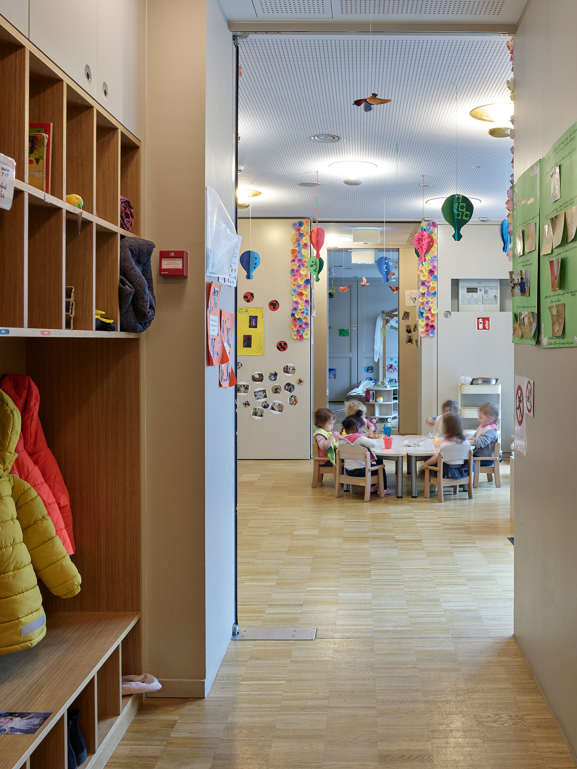 Ahp0076 AIQ4 008292 J2560